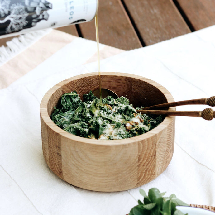 Kale Parmesan Salad with Garlic Dressing